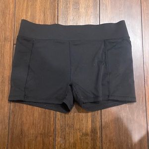 IVIVVA BLACK BOOTY SHORTS W/ POCKETS GIRLS 14